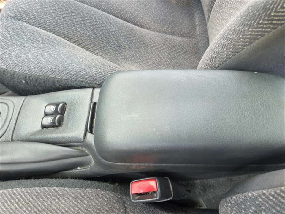 2002 Chevrolet Cavalier - Image 23 of 31