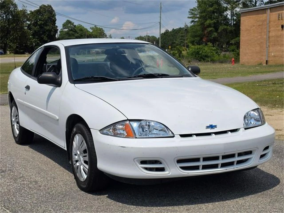 2002 Chevrolet Cavalier - Image 4 of 31
