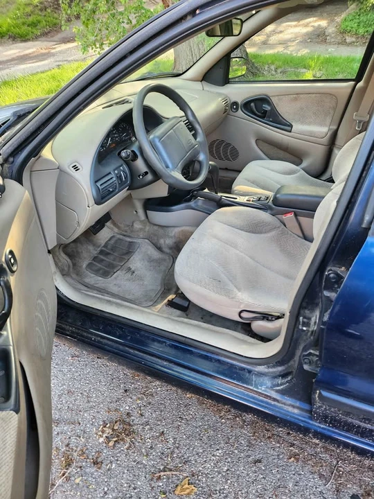 2002 Chevrolet Cavalier - Image 5 of 14