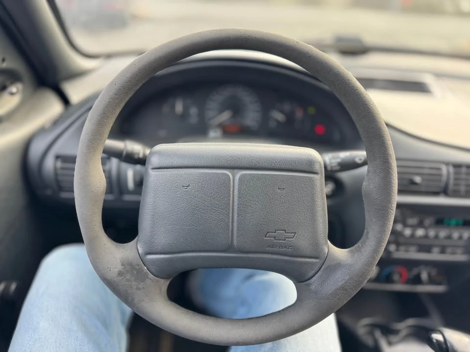 2002 Chevrolet Cavalier - Image 15 of 19