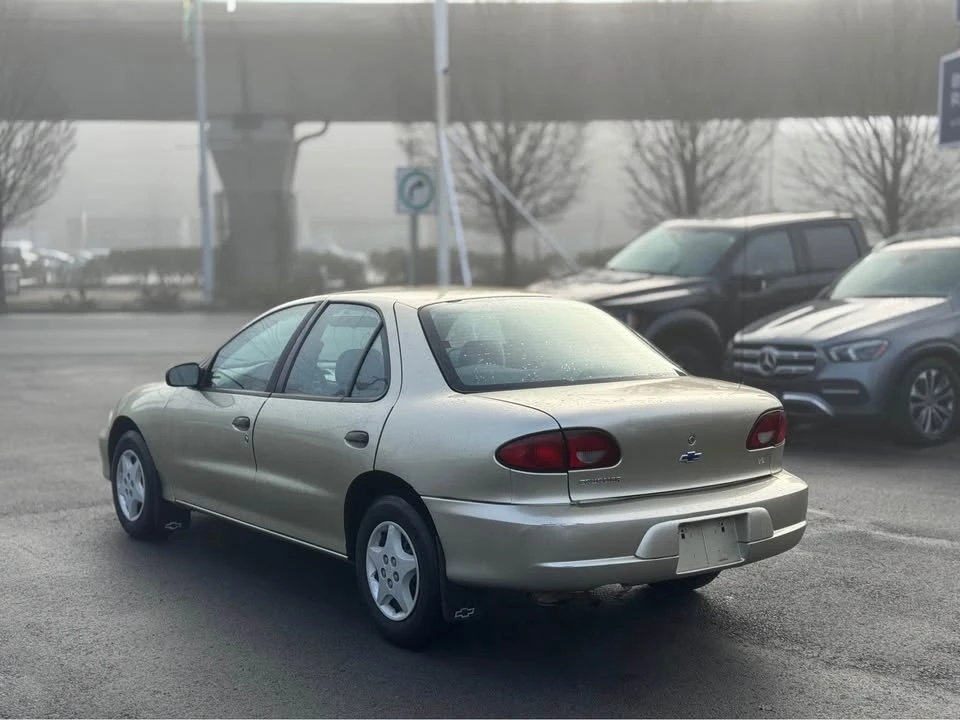 2002 Chevrolet Cavalier - Image 5 of 19