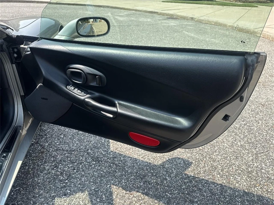 2002 Chevrolet Corvette C5 - Image 21 of 26