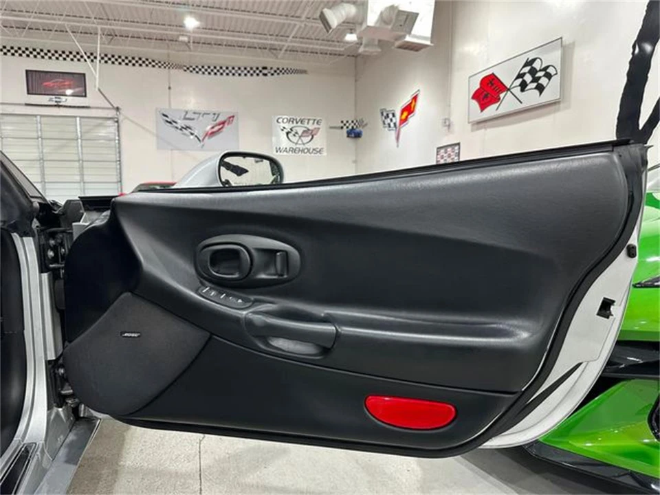 2002 Chevrolet Corvette C5 - Image 17 of 30