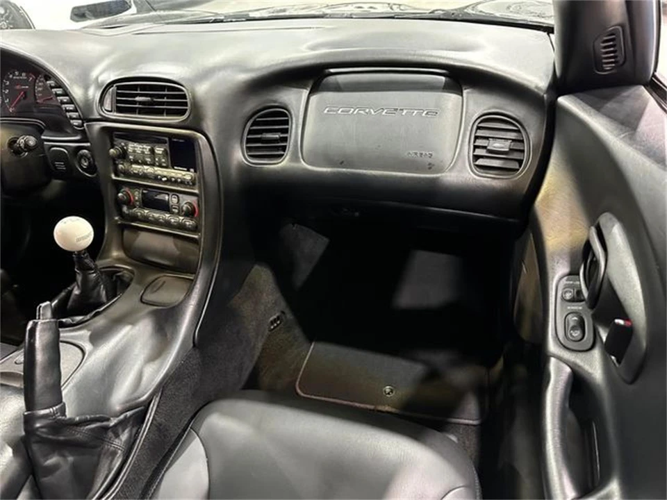 2002 Chevrolet Corvette C5 - Image 12 of 30