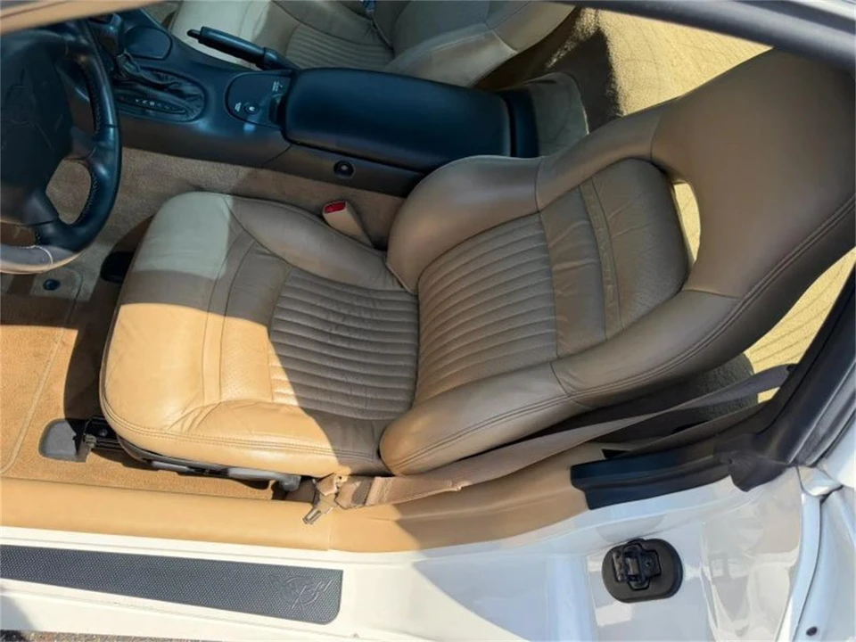 2002 Chevrolet Corvette C5 - Image 17 of 31