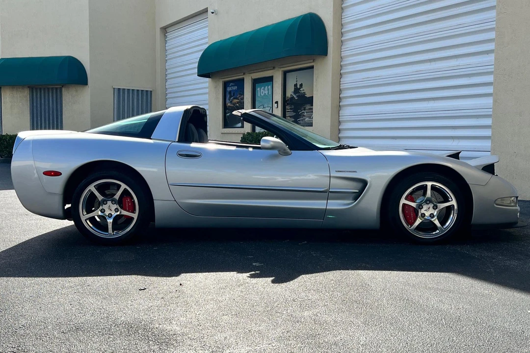 2002 Chevrolet Corvette C5 - Image 3 of 31