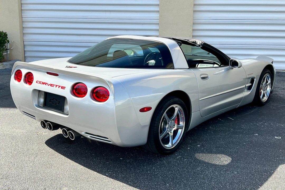 2002 Chevrolet Corvette C5 - Image 4 of 31