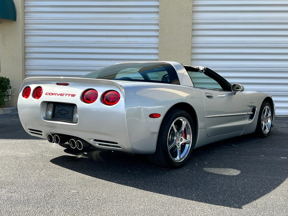 2002 Chevrolet Corvette C5 - Image 17 of 31