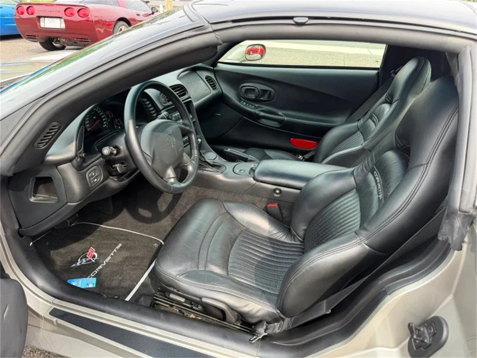 2002 Chevrolet Corvette C5 - Image 16 of 31