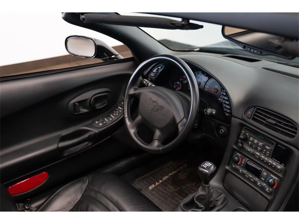 2002 Chevrolet Corvette C5 - Image 25 of 31