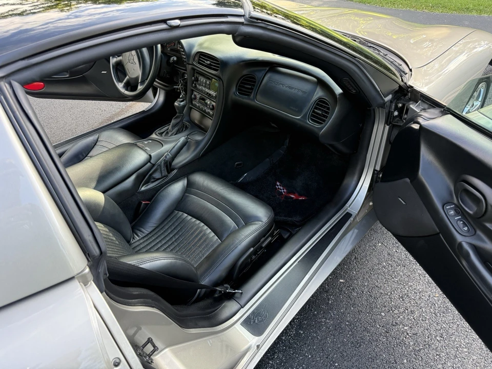 2002 Chevrolet Corvette C5 - Image 14 of 24