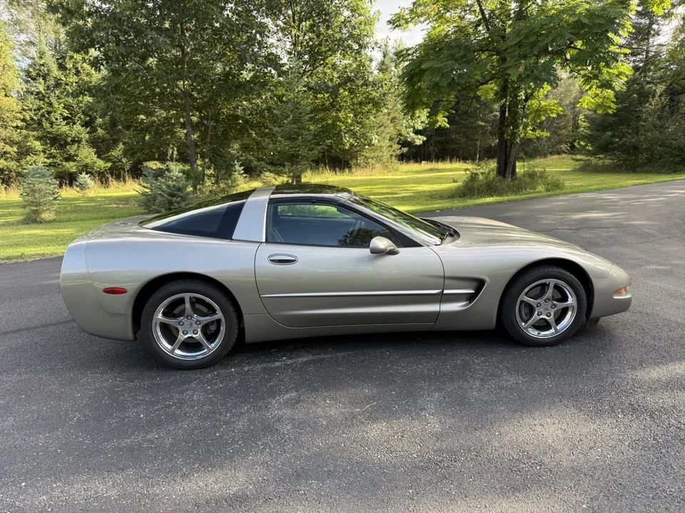 2002 Chevrolet Corvette C5 - Image 5 of 24