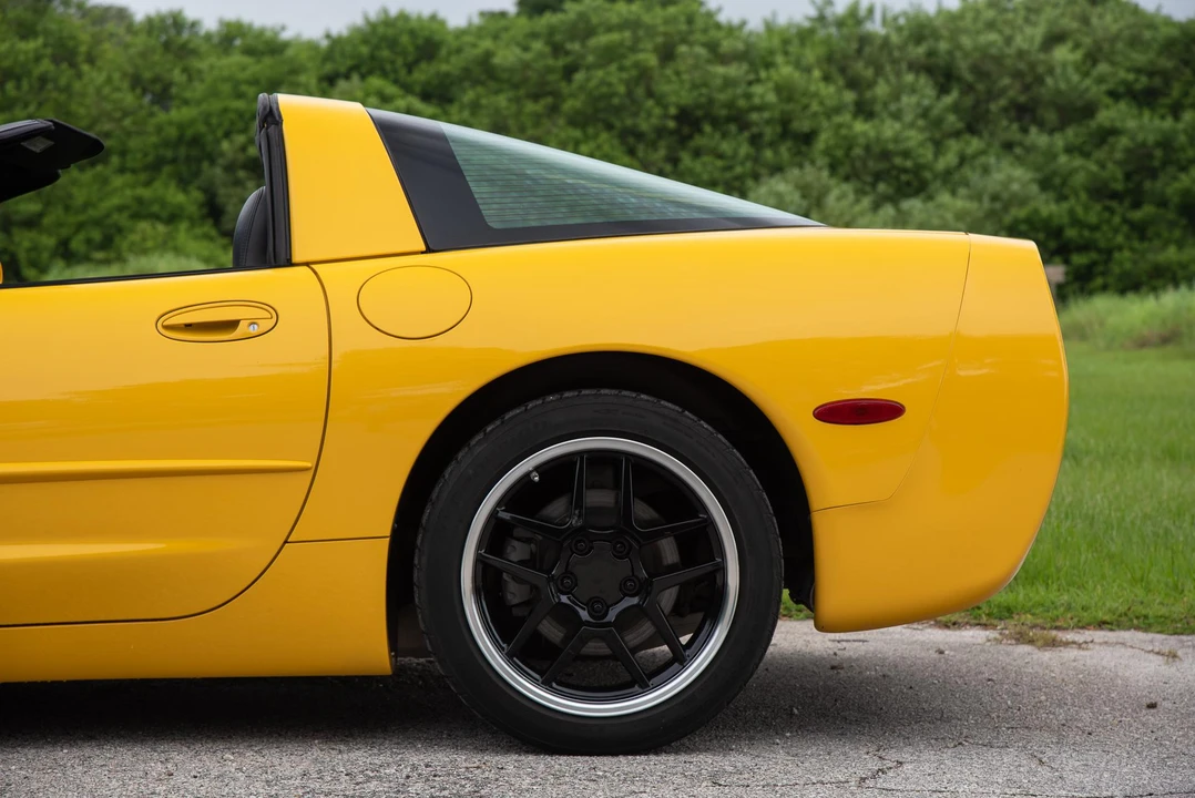 2002 Chevrolet Corvette C5 - Image 18 of 31