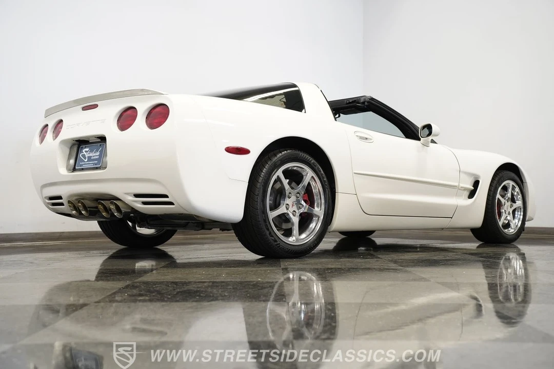 2002 Chevrolet Corvette C5 - Image 17 of 21