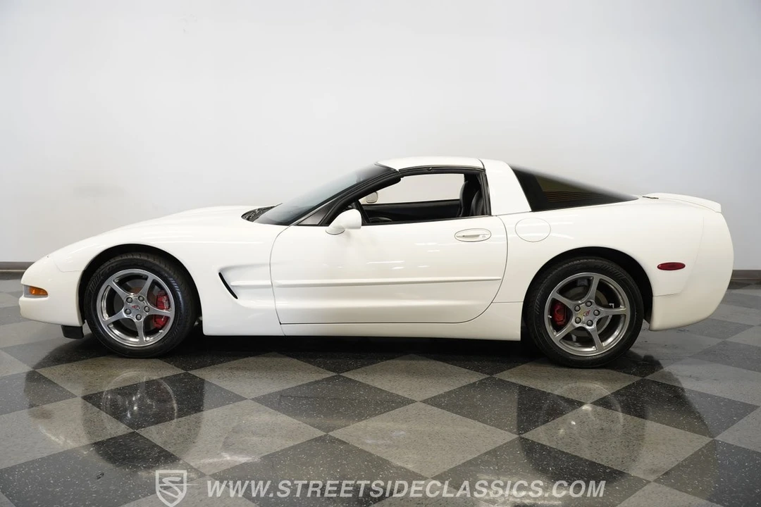 2002 Chevrolet Corvette C5 - Image 11 of 21