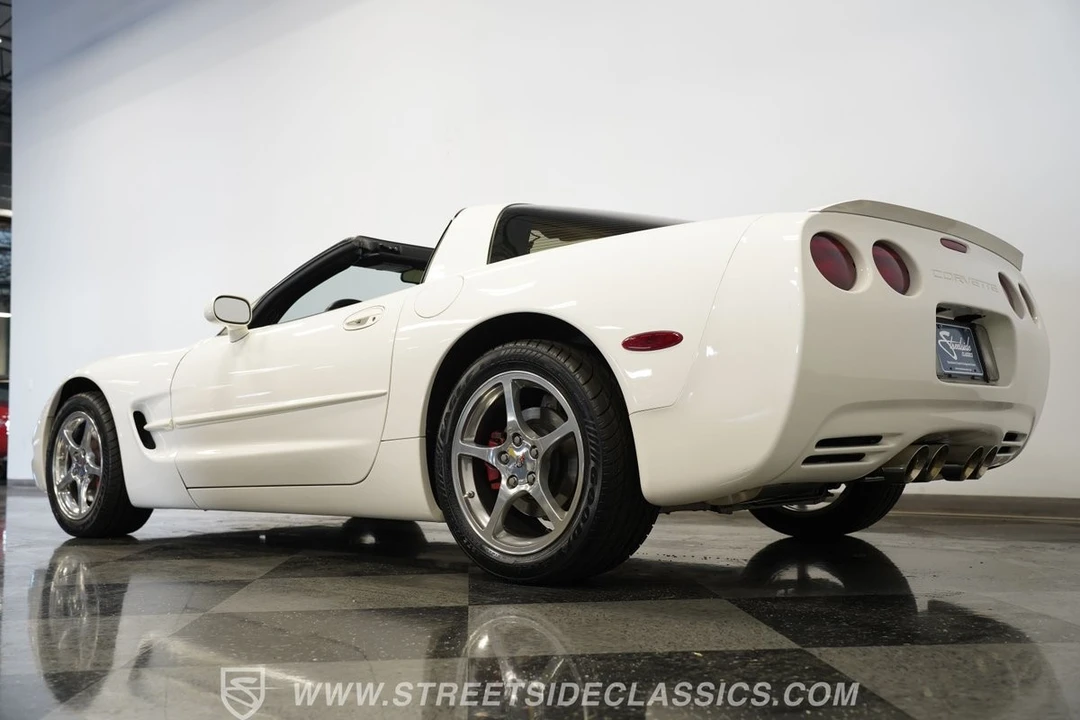 2002 Chevrolet Corvette C5 - Image 13 of 21