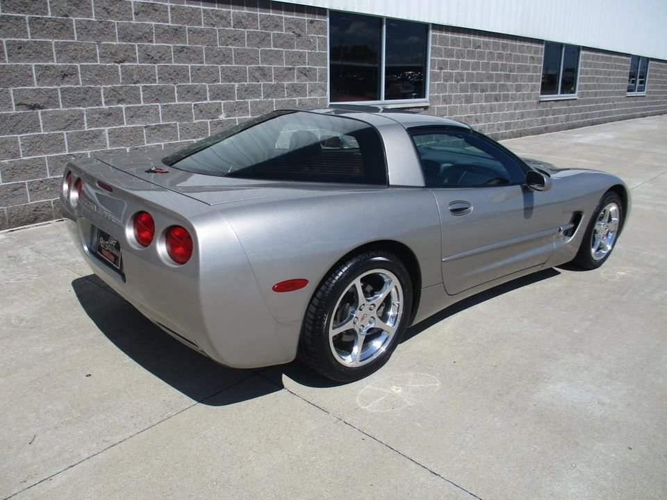 2002 Chevrolet Corvette C5 - Image 10 of 12