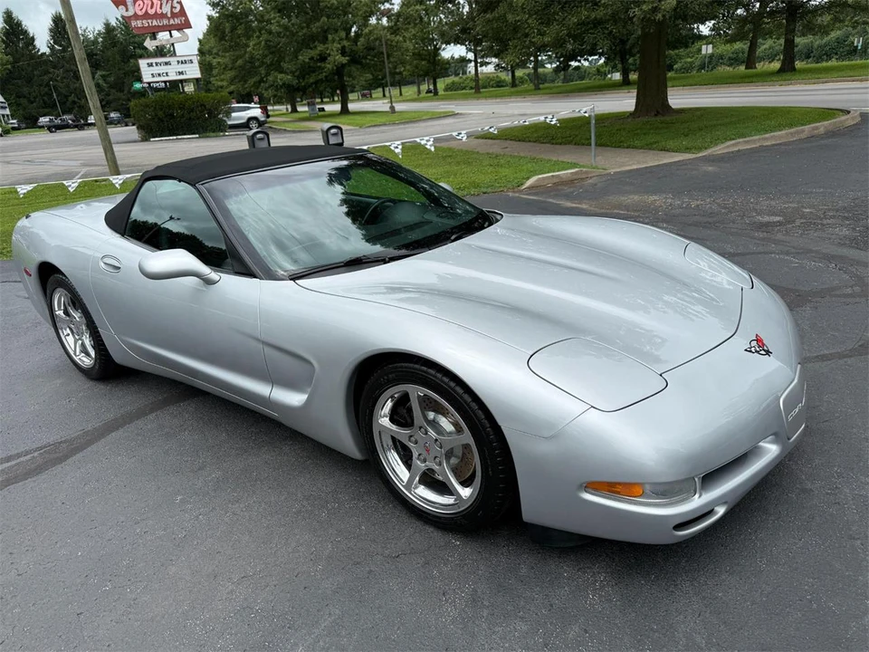 2002 Chevrolet Corvette C5 - Image 17 of 28