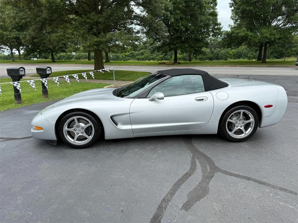 2002 Chevrolet Corvette C5 - Image 12 of 28