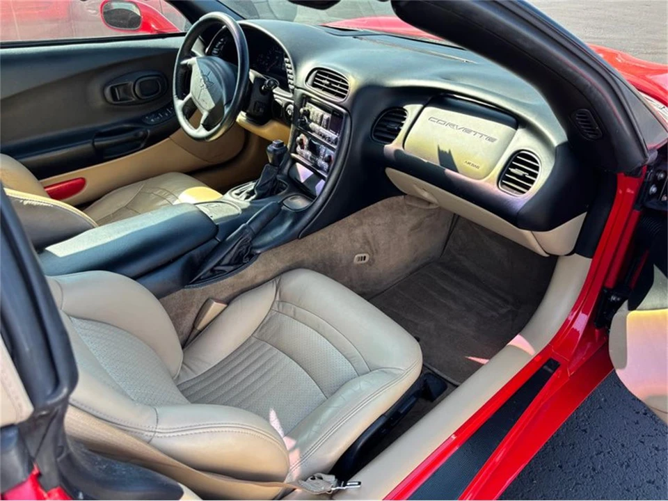2002 Chevrolet Corvette C5 - Image 17 of 20