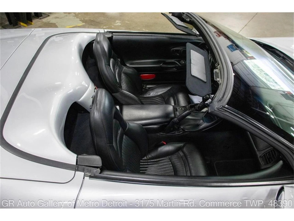 2002 Chevrolet Corvette C5 - Image 15 of 31
