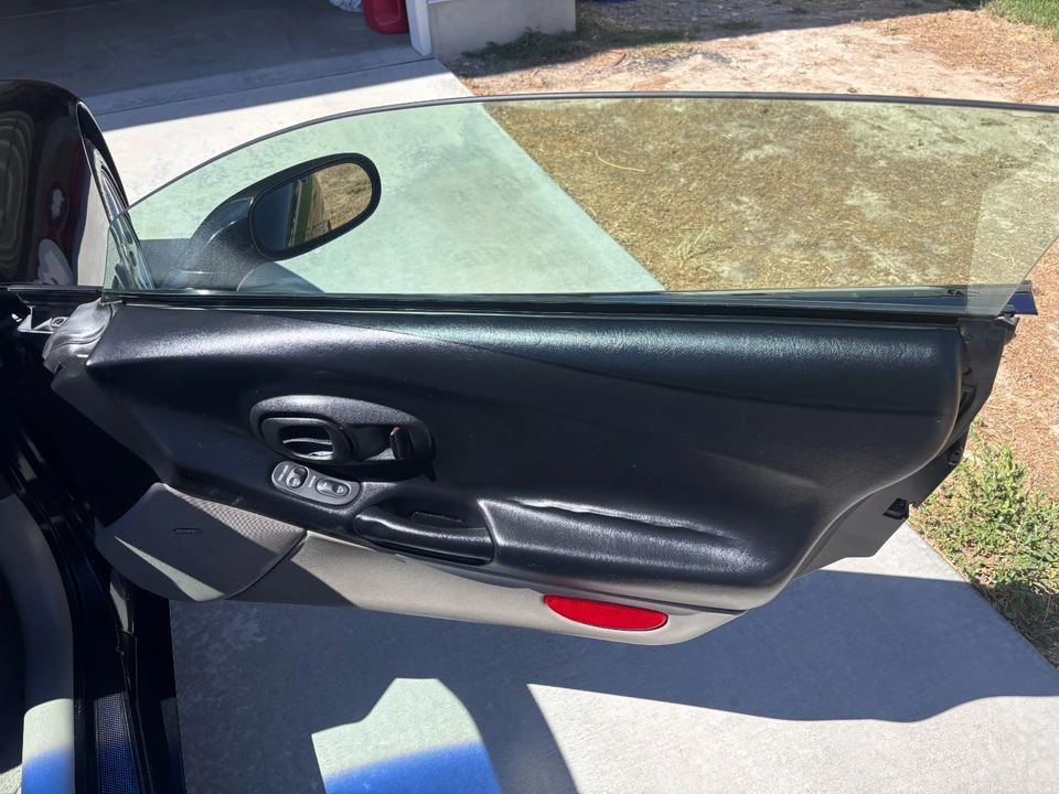 2002 Chevrolet Corvette C5 - Image 17 of 21