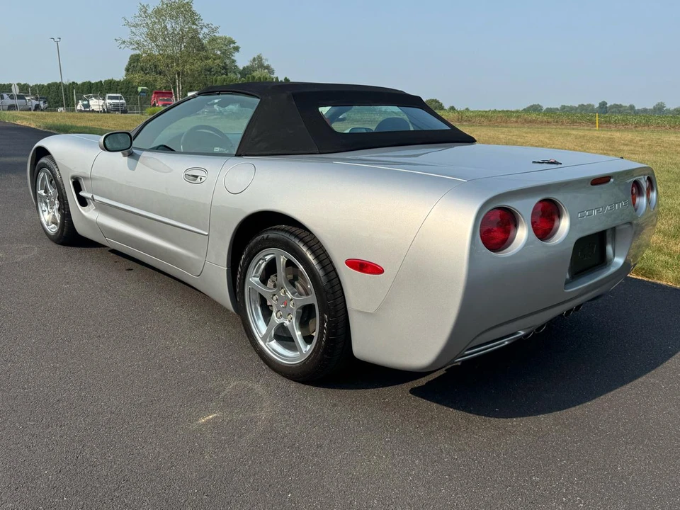 2002 Chevrolet Corvette C5 - Image 4 of 16