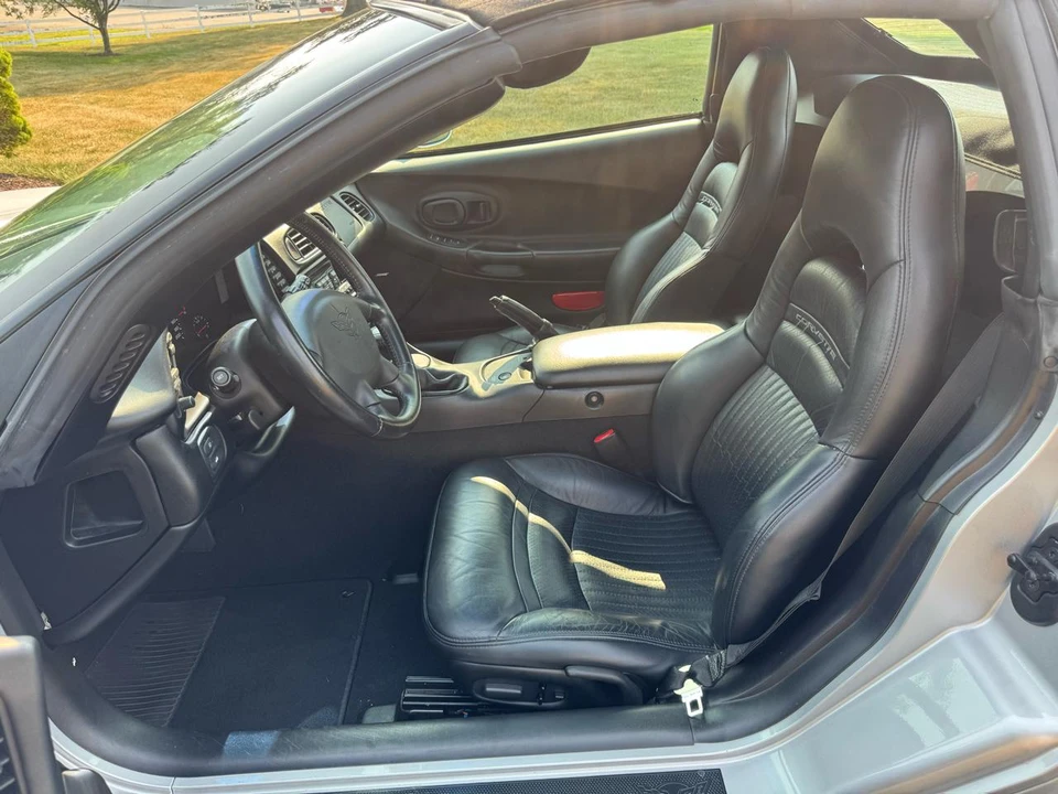 2002 Chevrolet Corvette C5 - Image 10 of 16