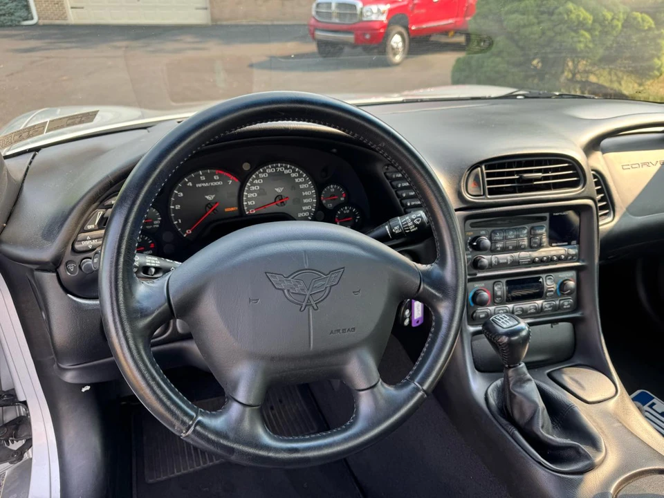 2002 Chevrolet Corvette C5 - Image 11 of 16