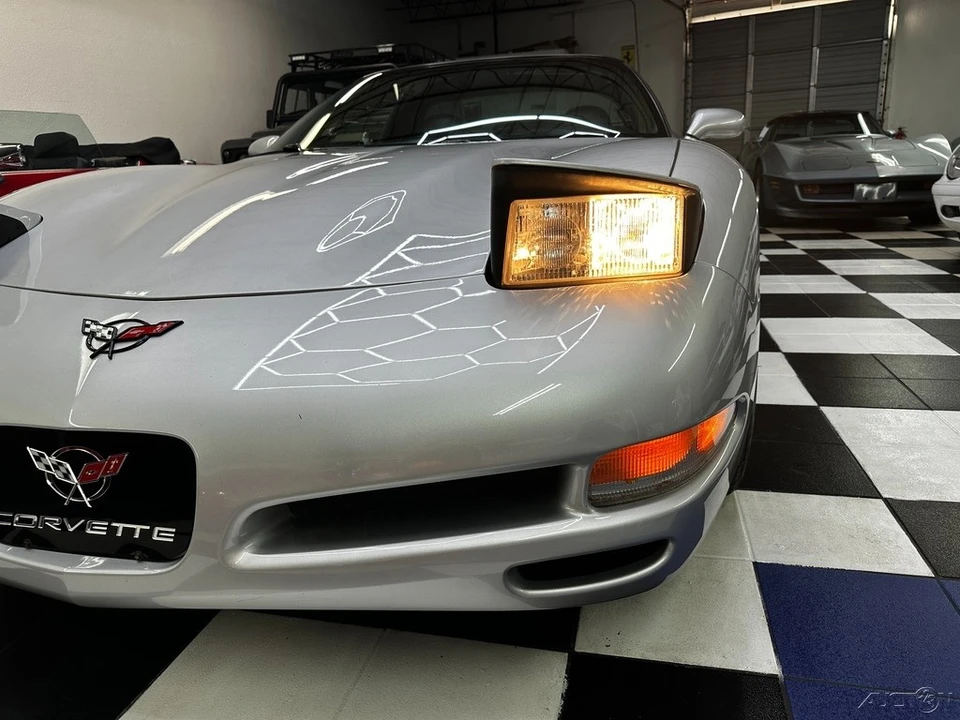 2002 Chevrolet Corvette C5 - Image 11 of 24