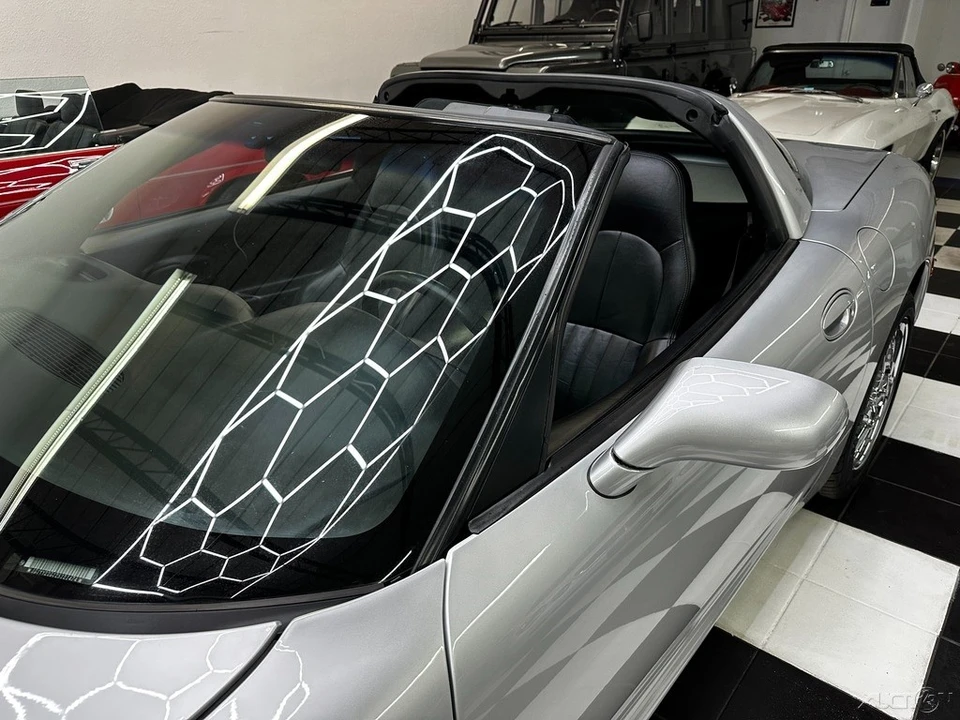 2002 Chevrolet Corvette C5 - Image 18 of 24