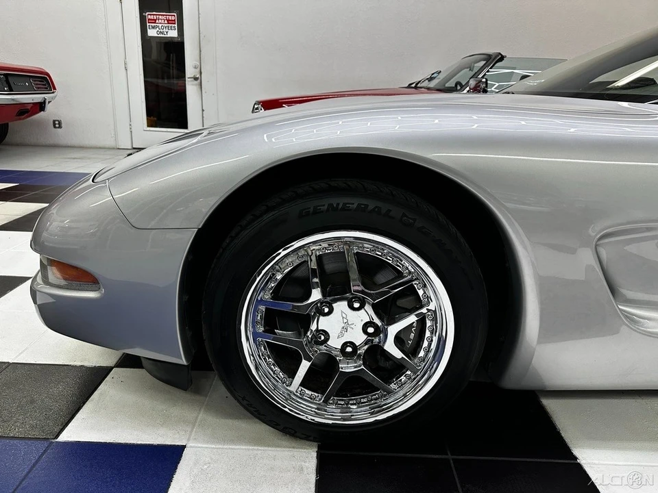 2002 Chevrolet Corvette C5 - Image 13 of 24
