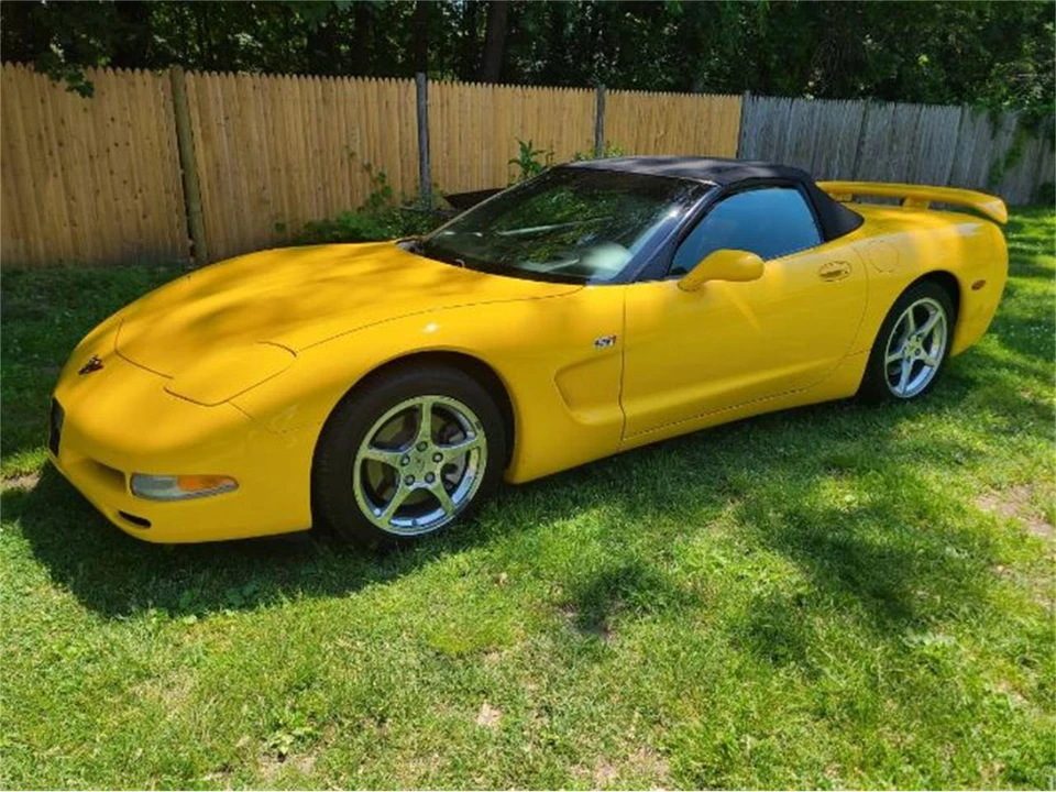 2002 Chevrolet Corvette C5 - Image 2 of 11