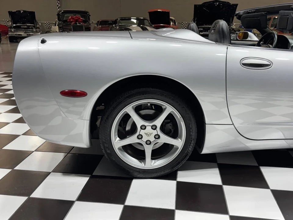 2002 Chevrolet Corvette C5 - Image 18 of 21