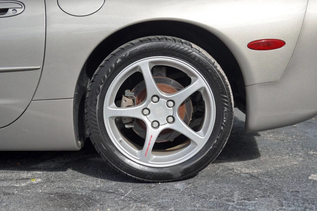 2002 Chevrolet Corvette C5 - Image 11 of 12