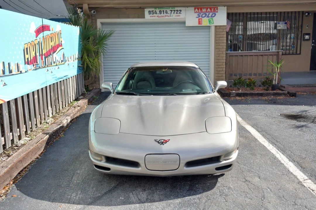 2002 Chevrolet Corvette C5 - Image 4 of 12