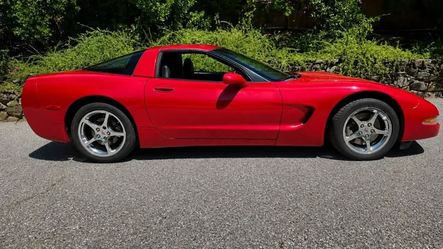 2002 Chevrolet Corvette C5 - Image 4 of 9