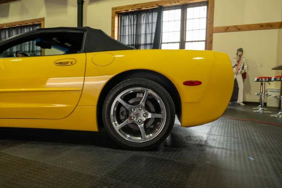 2002 Chevrolet Corvette C5 - Image 16 of 31