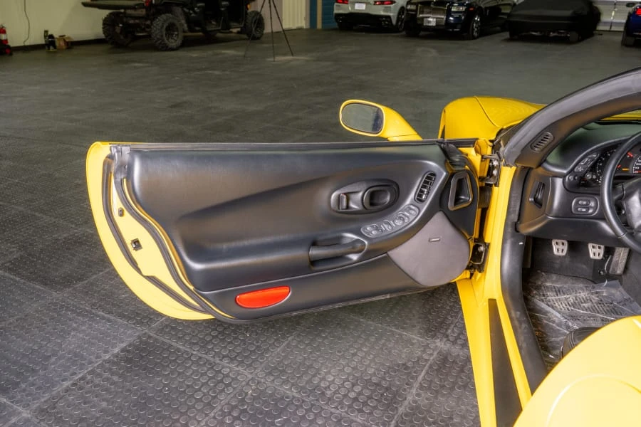 2002 Chevrolet Corvette C5 - Image 23 of 31
