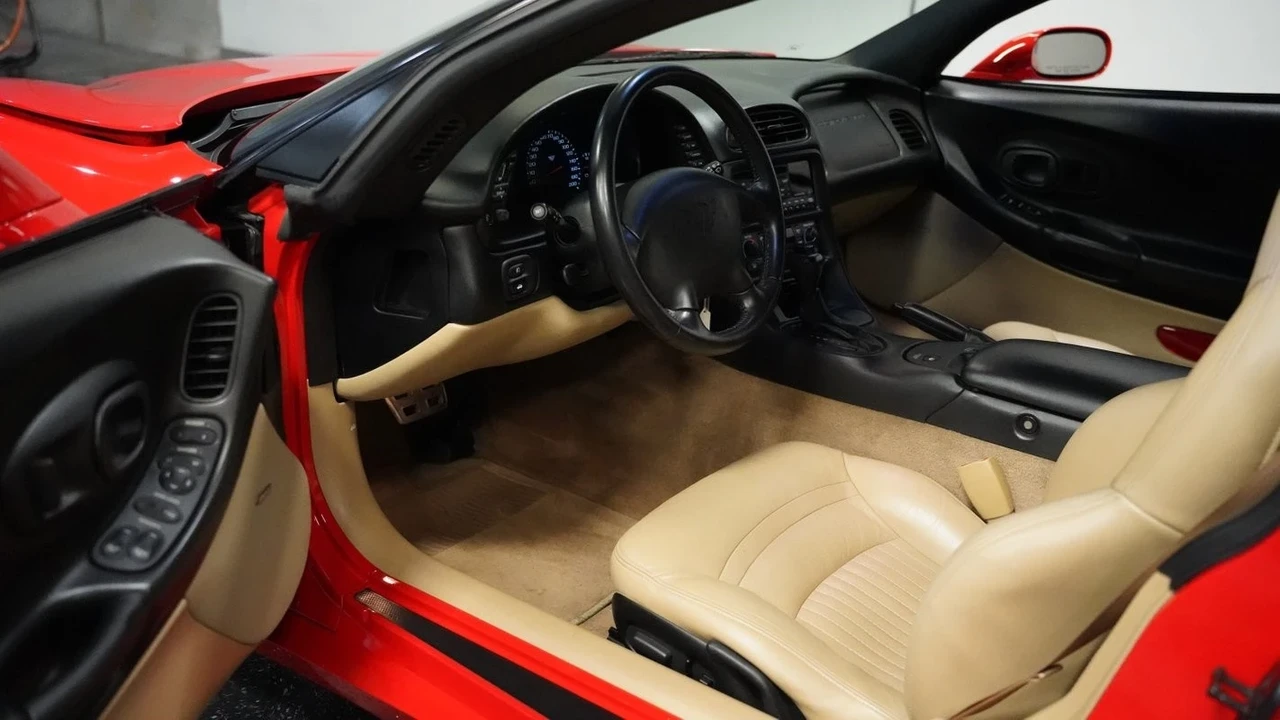 2002 Chevrolet Corvette C5 - Image 5 of 21