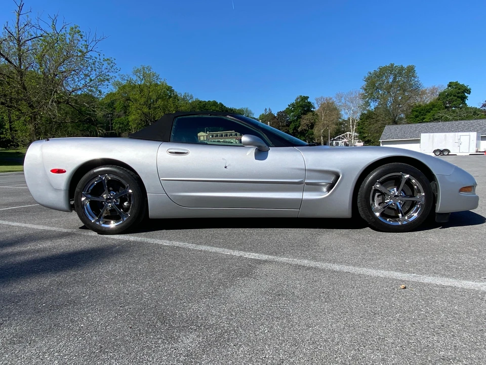 2002 Chevrolet Corvette C5 - Image 16 of 31