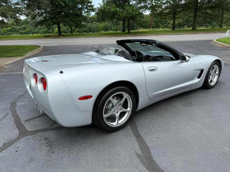 2002 Chevrolet Corvette C5 - Image 9 of 30