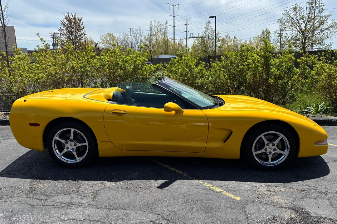 2002 Chevrolet Corvette C5 - Image 3 of 31