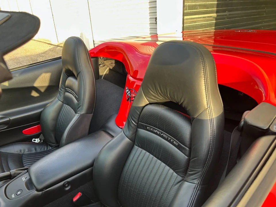 2002 Chevrolet Corvette C5 - Image 10 of 23