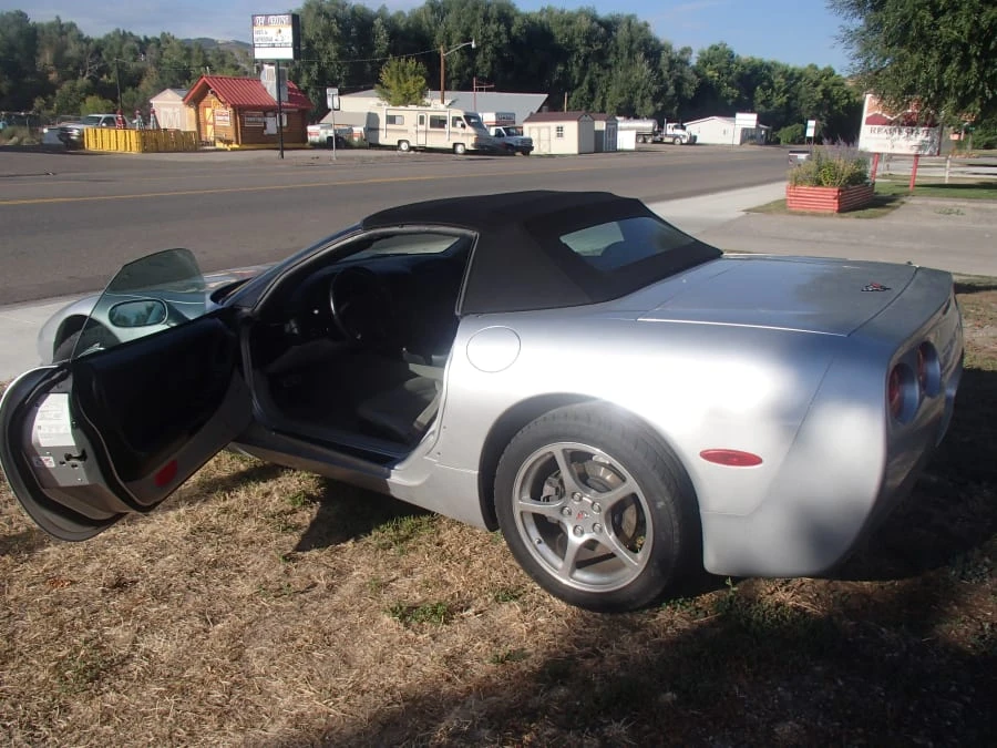 2002 Chevrolet Corvette C5 - Image 3 of 4