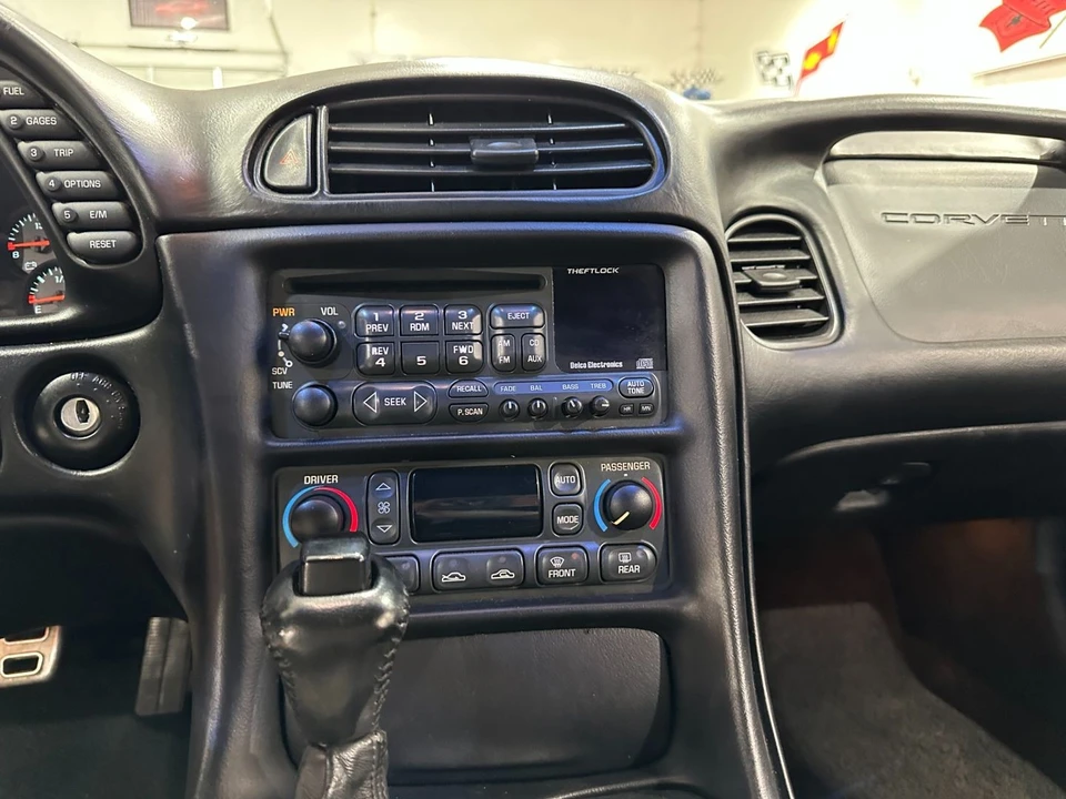 2002 Chevrolet Corvette C5 - Image 16 of 21