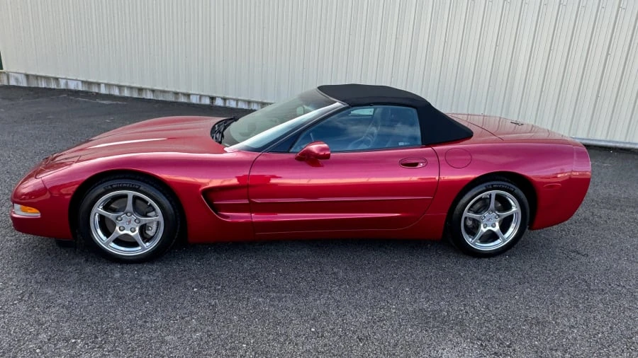 2002 Chevrolet Corvette C5 - Image 2 of 8