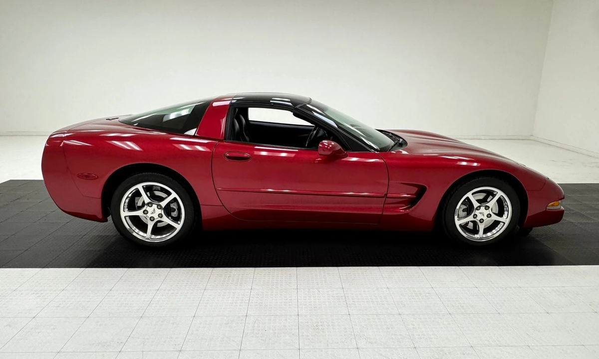 2002 Chevrolet Corvette C5 - Image 9 of 31