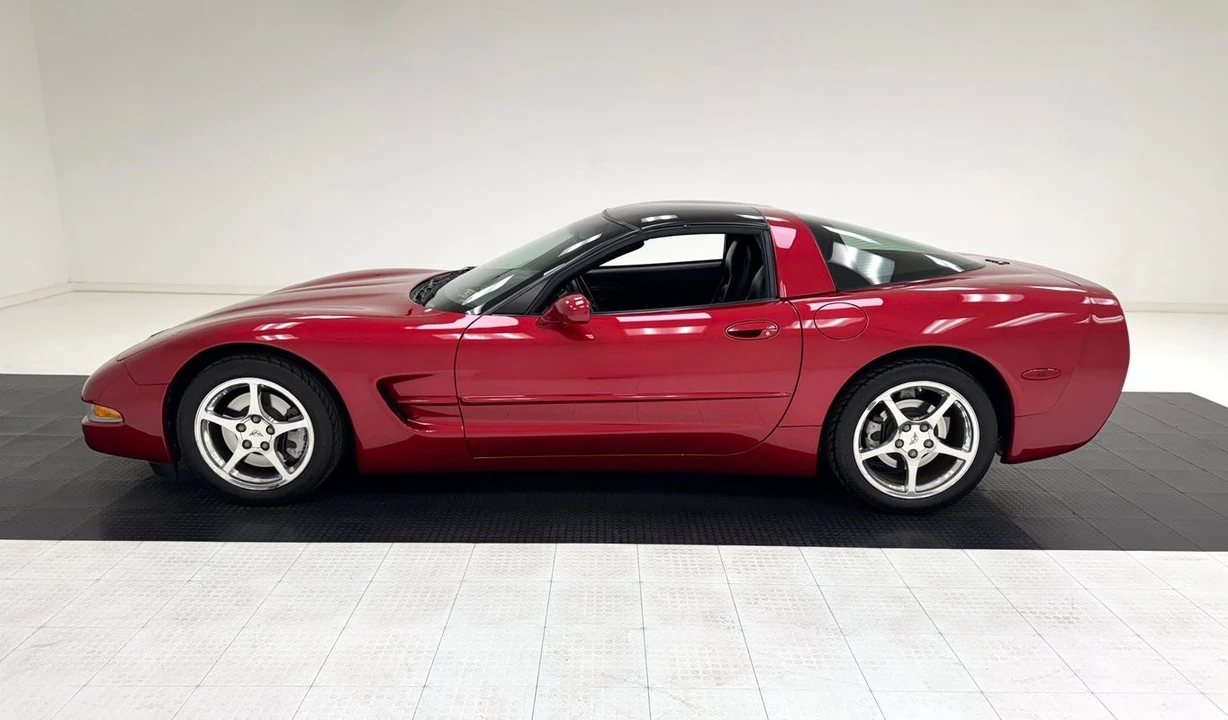 2002 Chevrolet Corvette C5 - Image 3 of 31