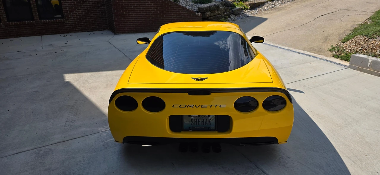 2002 Chevrolet Corvette - Image 9 of 31